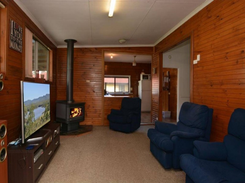 30 Adelaide St, Paxton NSW 2325