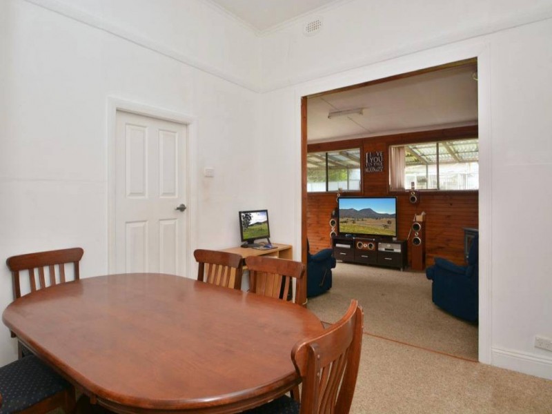30 Adelaide St, Paxton NSW 2325