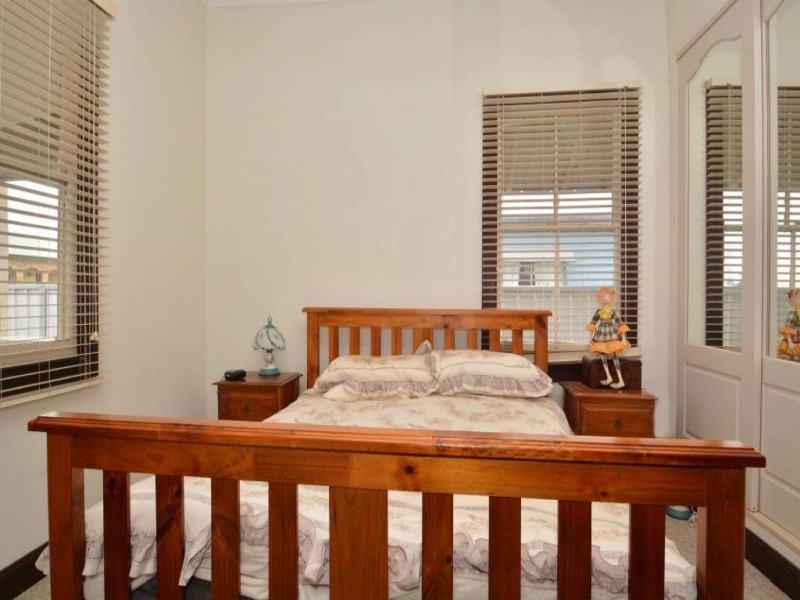 20 Daniel Street, Cessnock NSW 2325