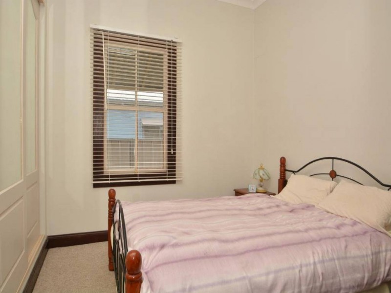 20 Daniel Street, Cessnock NSW 2325