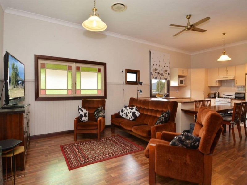 20 Daniel Street, Cessnock NSW 2325
