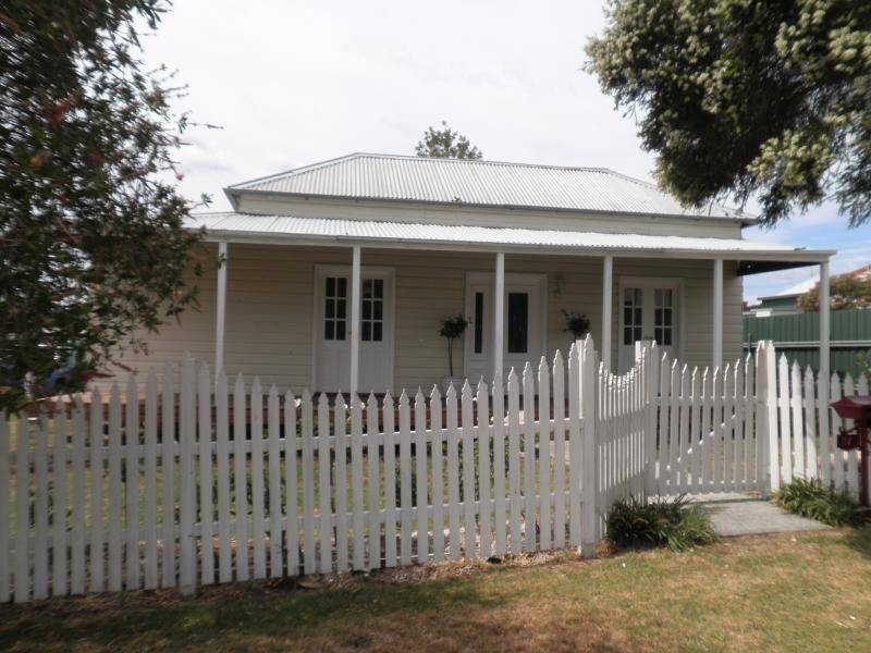 27 O’Brien Street, Cessnock NSW 2325