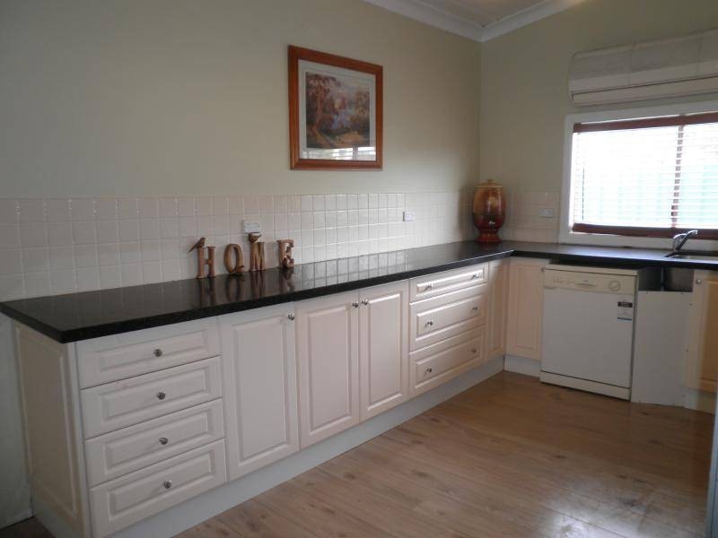 27 O’Brien Street, Cessnock NSW 2325