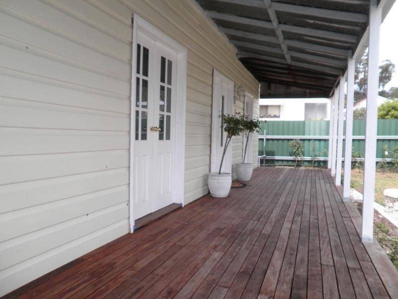 27 O’Brien Street, Cessnock NSW 2325