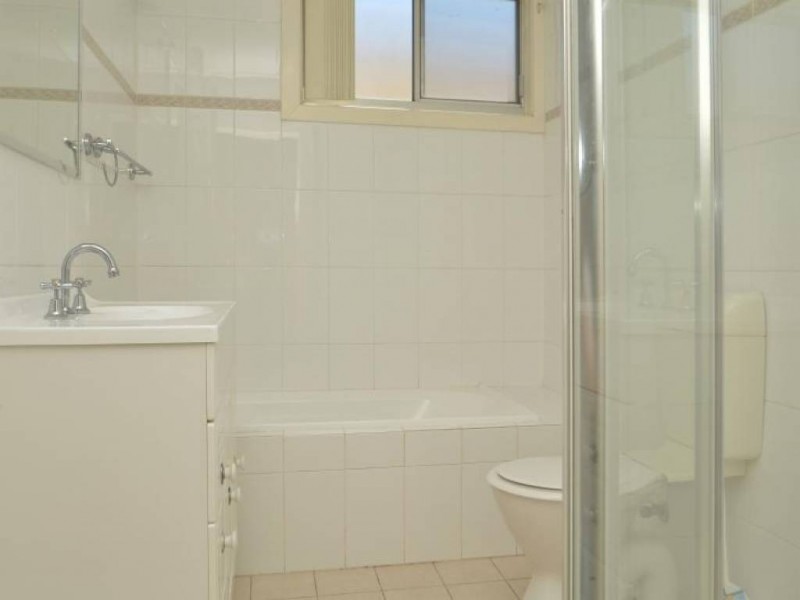 47 Caledonia Street, Kearsley NSW 2325