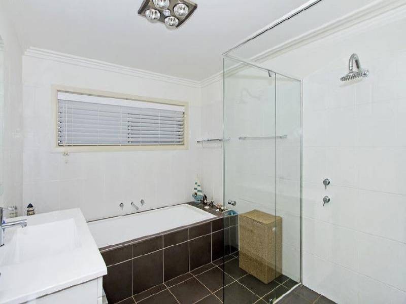 19 Cabernet Grove, Cessnock NSW 2325