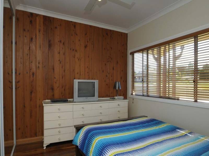 20 Tamworth Street, Abermain NSW 2326