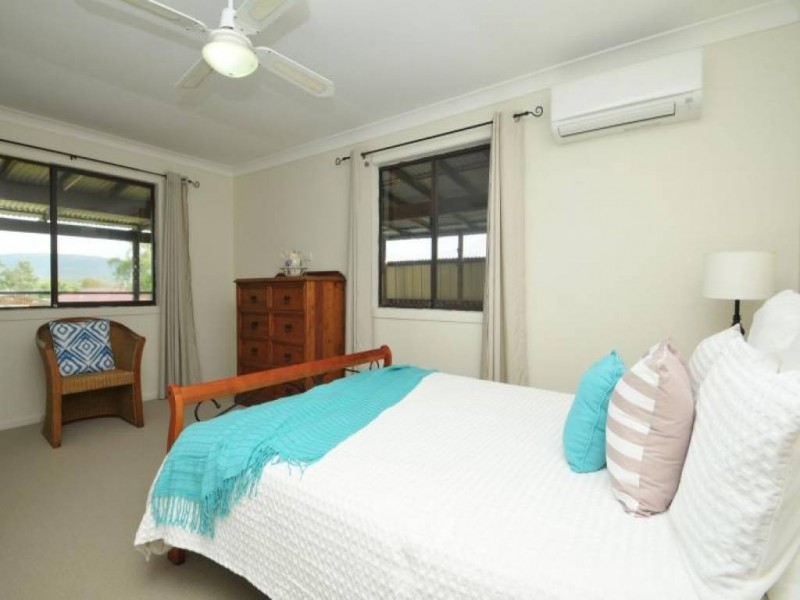 33 Main Road, Paxton NSW 2325