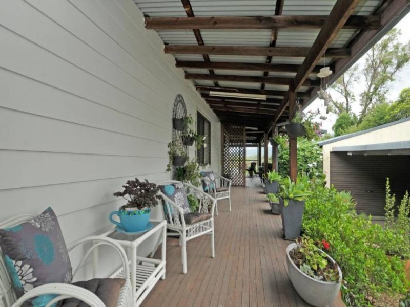 33 Main Road, Paxton NSW 2325