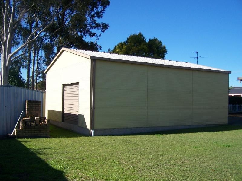 6 Mavis Street, Cessnock NSW 2325