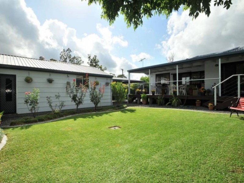 43 Main Road, Paxton NSW 2325