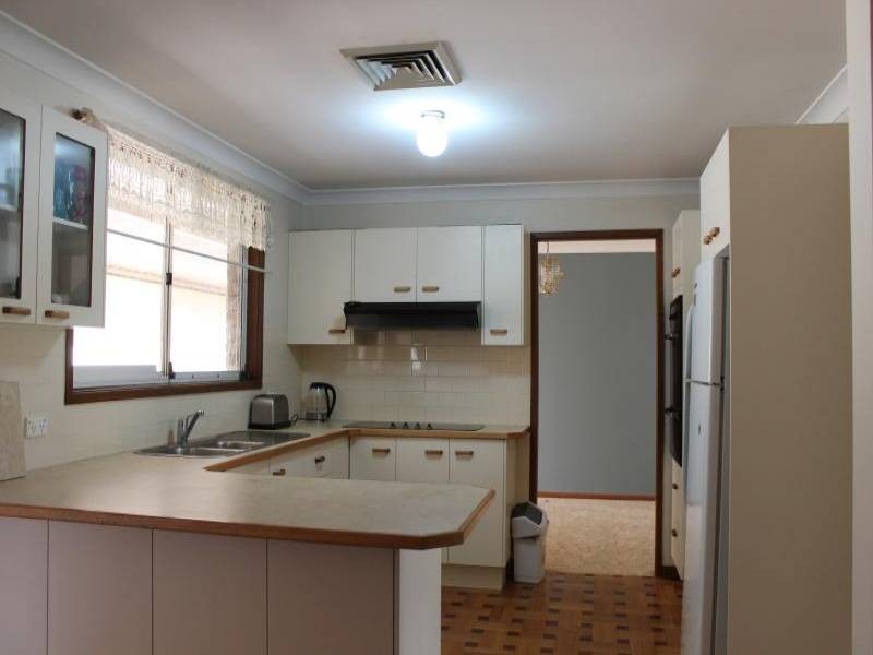 113 Quorrobolong Road, Cessnock NSW 2325