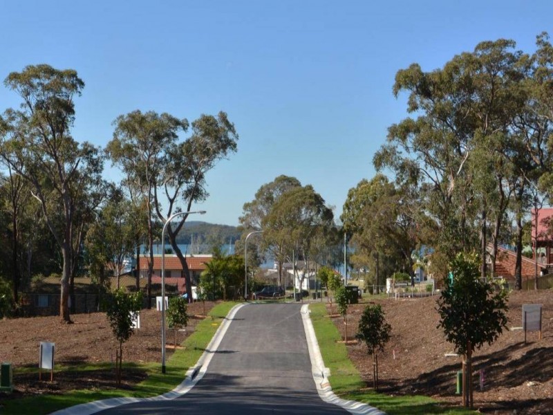 17 Norman Ave, Sunshine NSW 2264