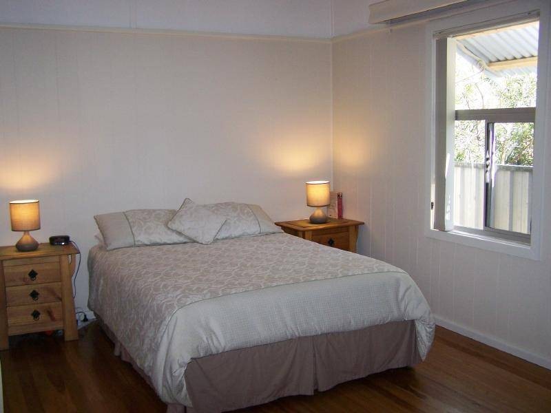 16 Catherine Street, Cessnock NSW 2325
