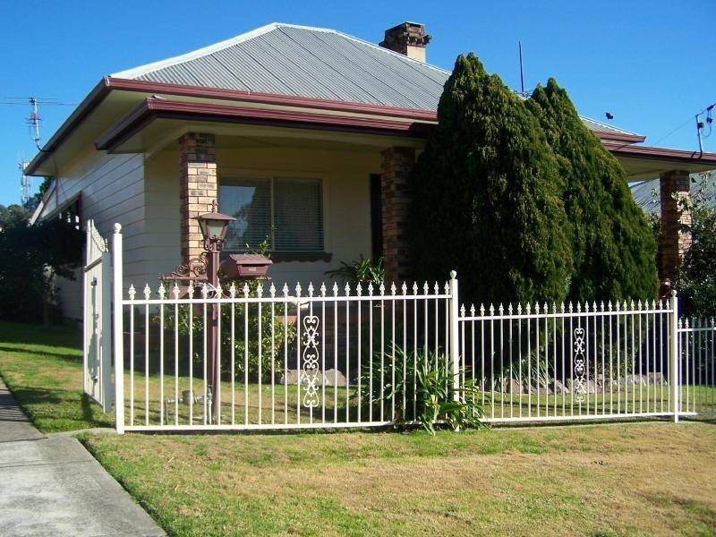 7 Mayfield, Cessnock NSW 2325