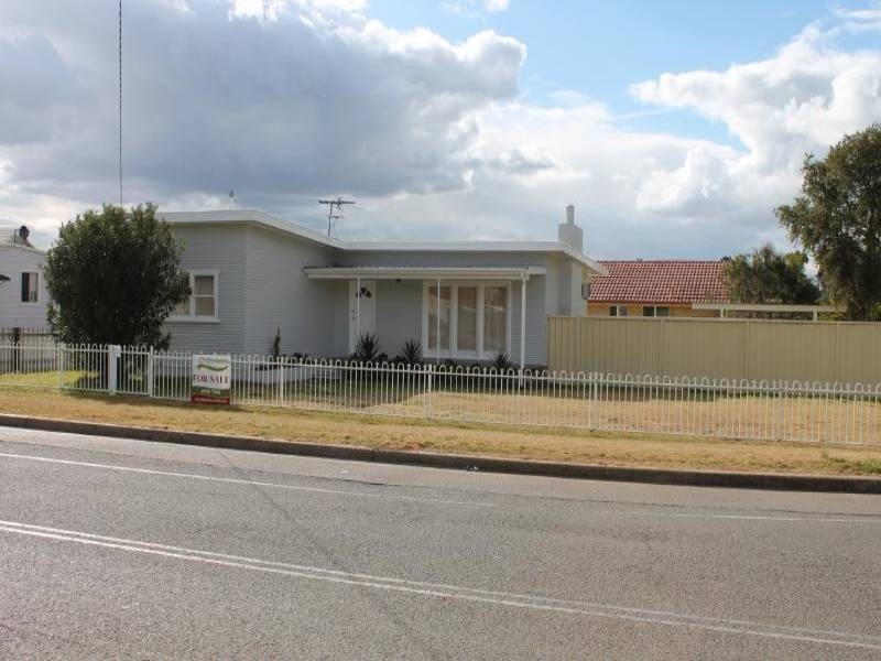 62A Anzac Ave, Cessnock NSW 2325