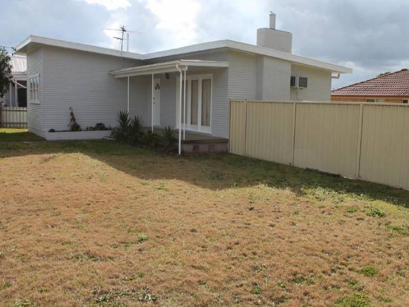 62A Anzac Ave, Cessnock NSW 2325