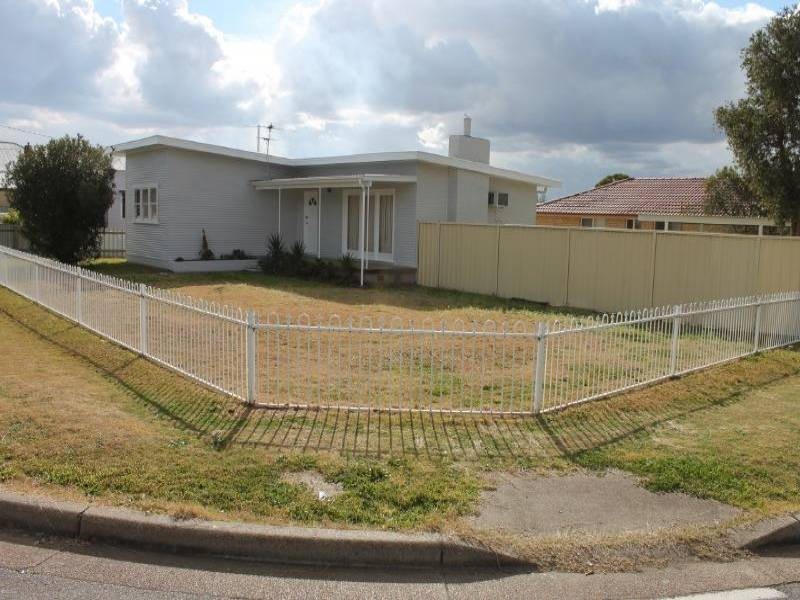 62A Anzac Ave, Cessnock NSW 2325