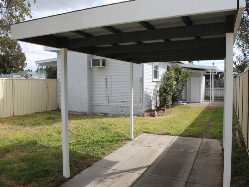 62A Anzac Ave, Cessnock NSW 2325