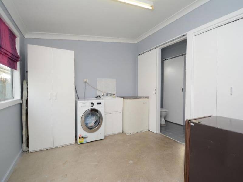 24 Adelaide Street, Paxton NSW 2325