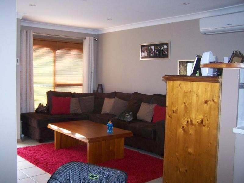 4/102 Mitchell Avenue, Kurri Kurri NSW 2327