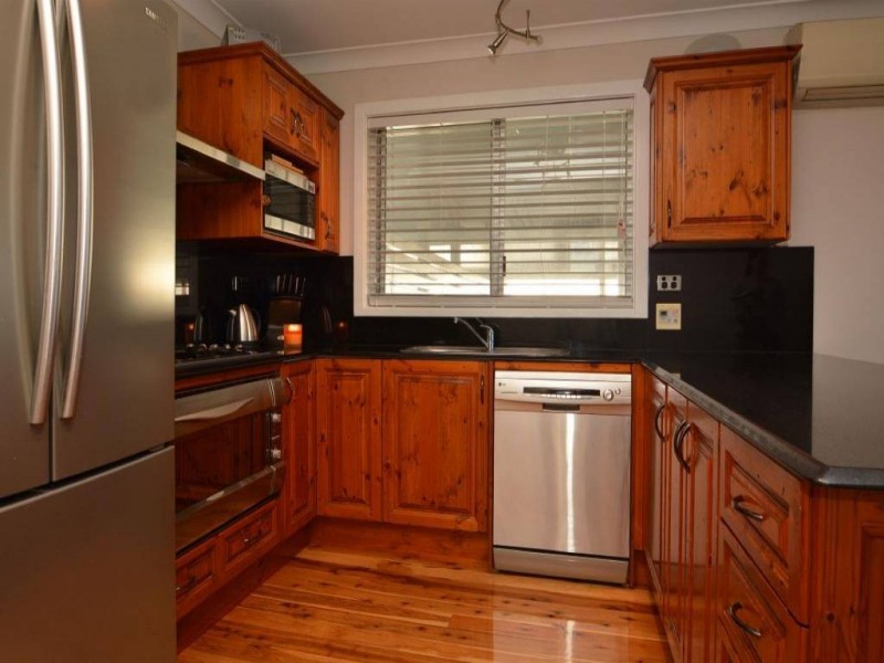 94 Mount View Road, Cessnock NSW 2325