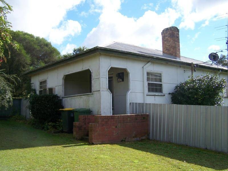 12 MILLFIELD ROAD, Millfield NSW 2325