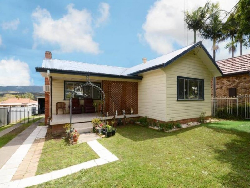 41 Desmond Street, Cessnock NSW 2325