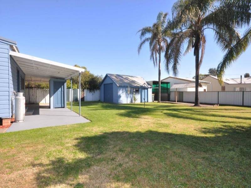 22 Daniel Street, Cessnock NSW 2325