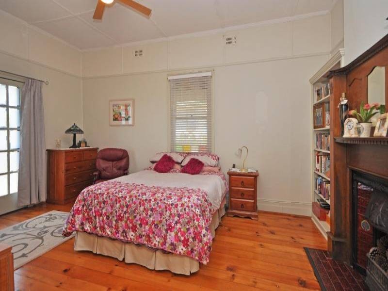 8 View Street, Cessnock NSW 2325