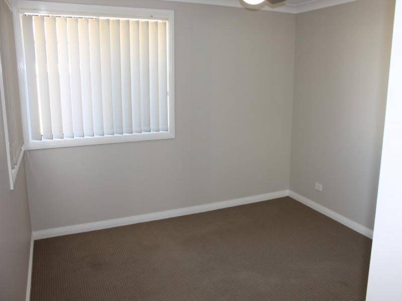 1/10 Carrol Avenue, Cessnock NSW 2325