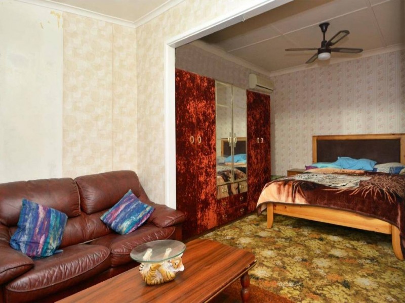 77 Harle Street, Abermain NSW 2326