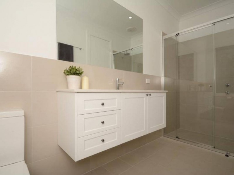 19 Woodlands Drive, Weston NSW 2326