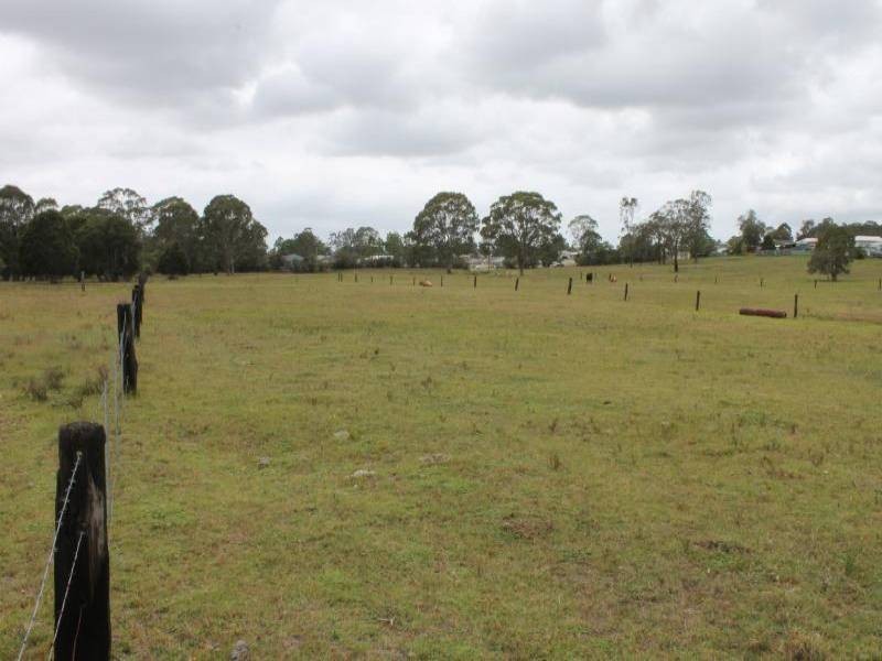 173 Harle Street, Abermain NSW 2326