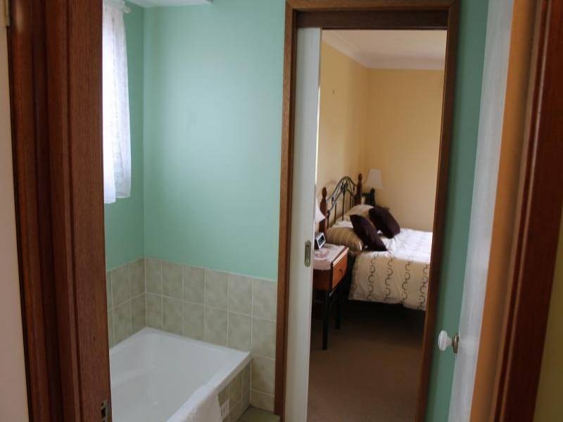 173 Harle Street, Abermain NSW 2326