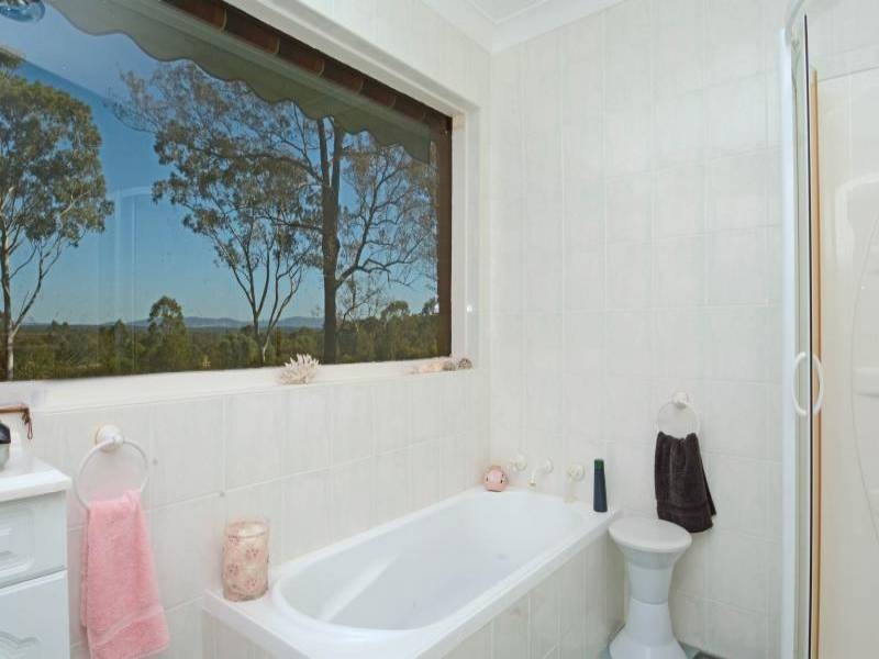 17 Camellia Close, Elrington NSW 2325