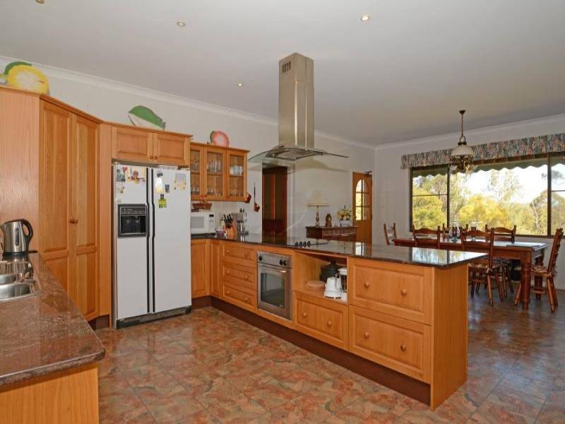 17 Camellia Close, Elrington NSW 2325