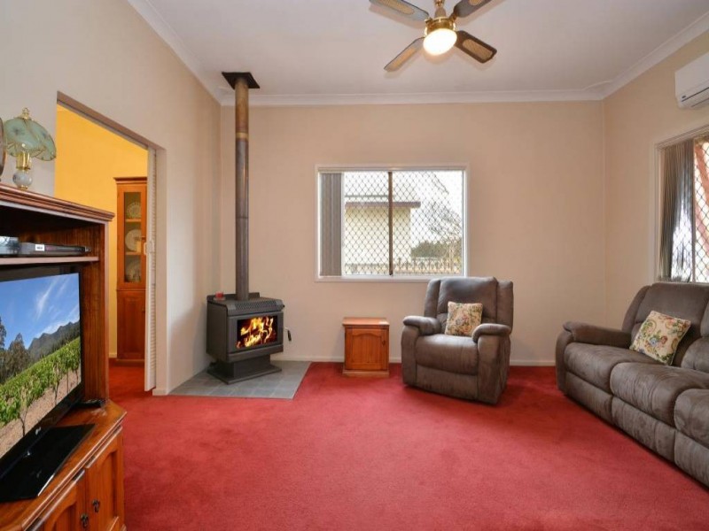 10 Fifth Street, Cessnock NSW 2325