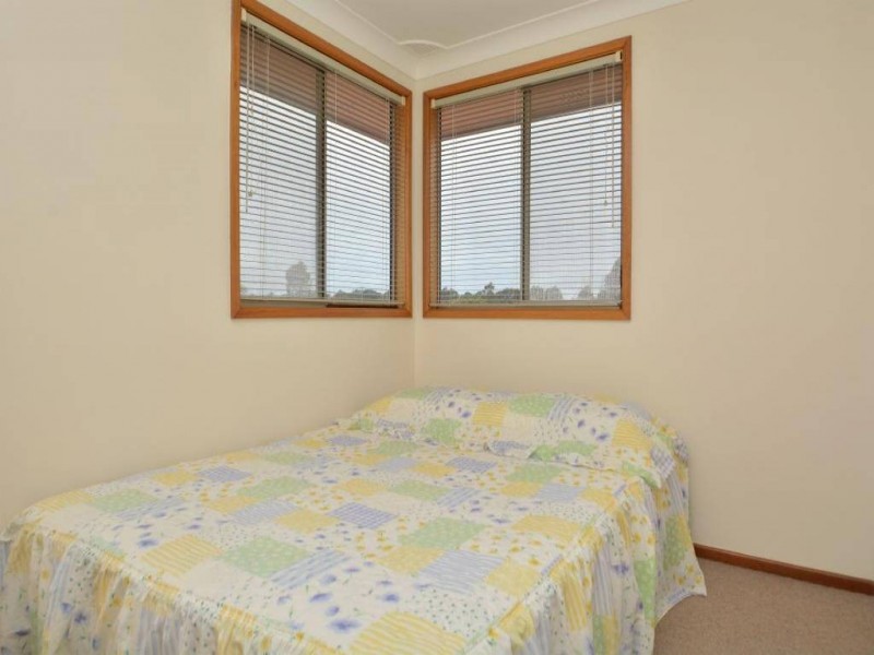 10 Fifth Street, Cessnock NSW 2325