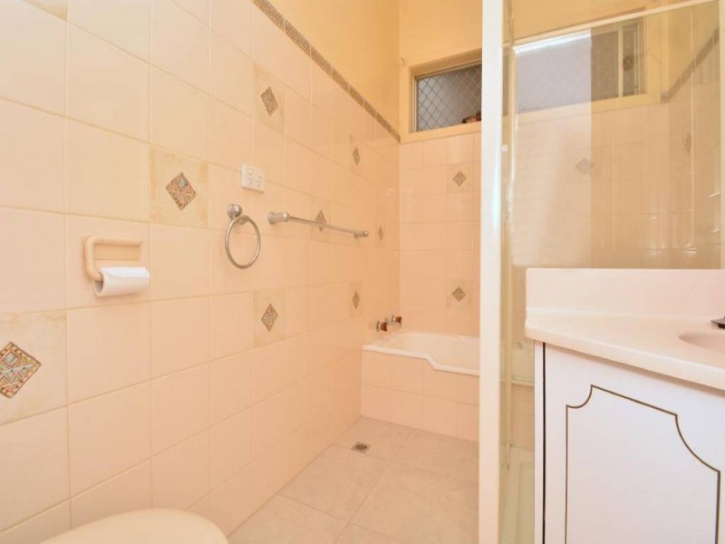 10 Fifth Street, Cessnock NSW 2325