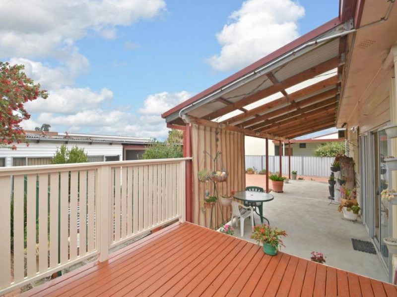 10 Fifth Street, Cessnock NSW 2325