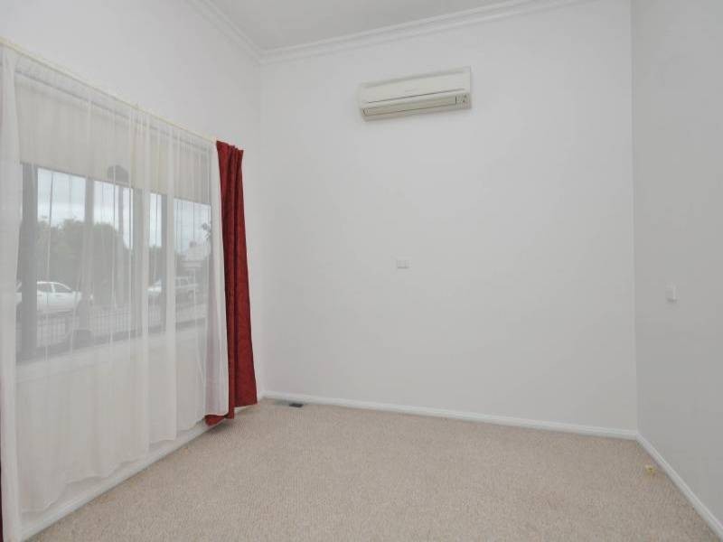 4 Sixth Street, Weston NSW 2326
