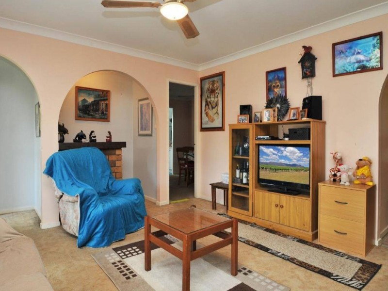 66 Eighth Street, Weston NSW 2326
