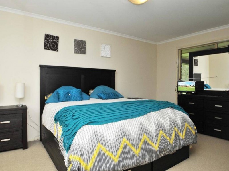 22 Woodbury Lane, Abermain NSW 2326