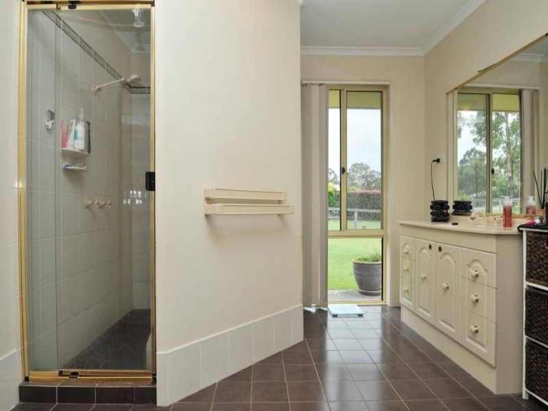 22 Woodbury Lane, Abermain NSW 2326