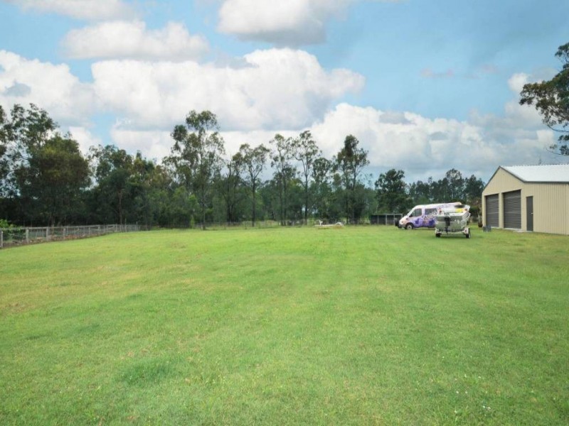 22 Woodbury Lane, Abermain NSW 2326