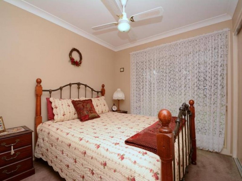 184 Bathurst Street, Abermain NSW 2326