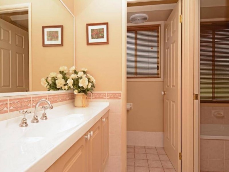 184 Bathurst Street, Abermain NSW 2326