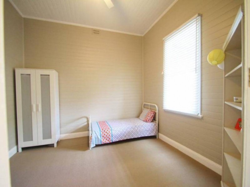 41 Cessnock Road, Weston NSW 2326