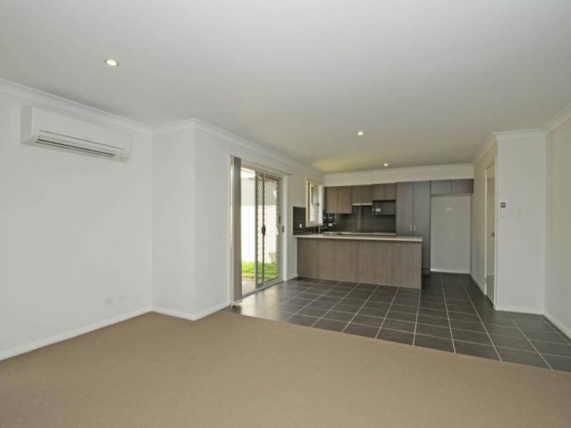 10/21-23 Fairview Place, Cessnock NSW 2325